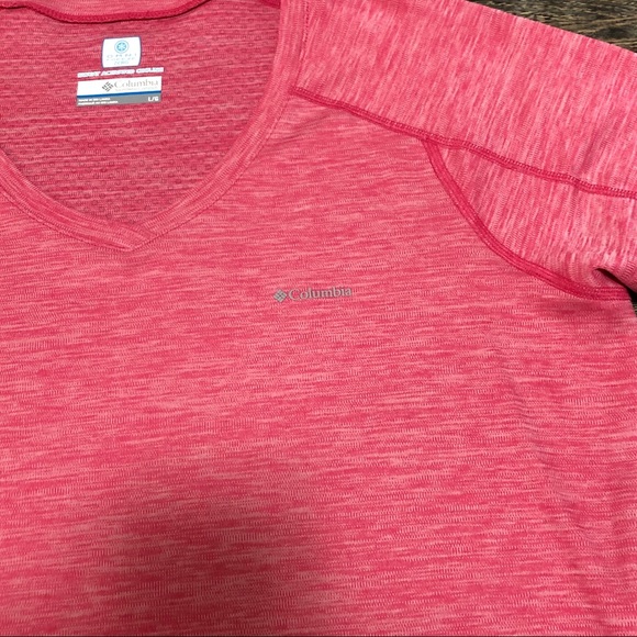 🛍3/$45 Columbia Sweat Activated Workout Top - Picture 4 of 7